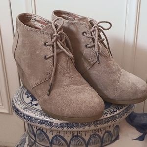 TOMS Taupe Suede Wedge Boots